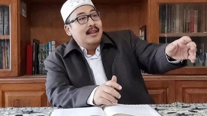 ketua-pbnu-bidang-keagamaan-kh-ahmad-fahrur-rozi-atau-gus-fahrur