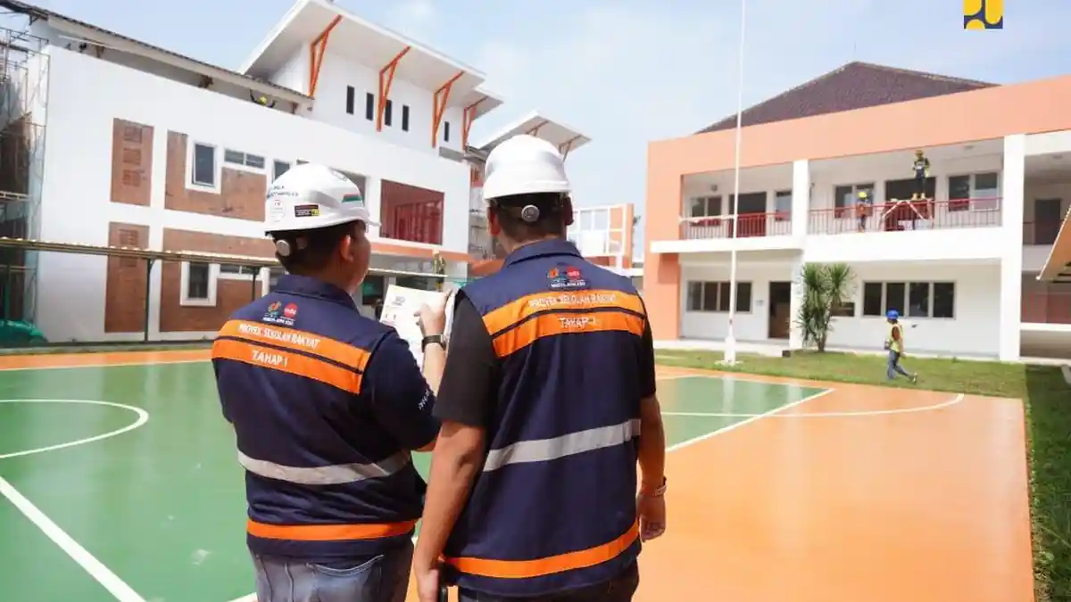 Renovasi-sekolah-rakyat-OK