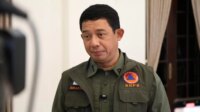 Kepala-BNPB-Letjen-TNI-Suharyanto-menjelaskan-langkah-penanganan-banjir-dan-longsor-di-Sumut-3702113909
