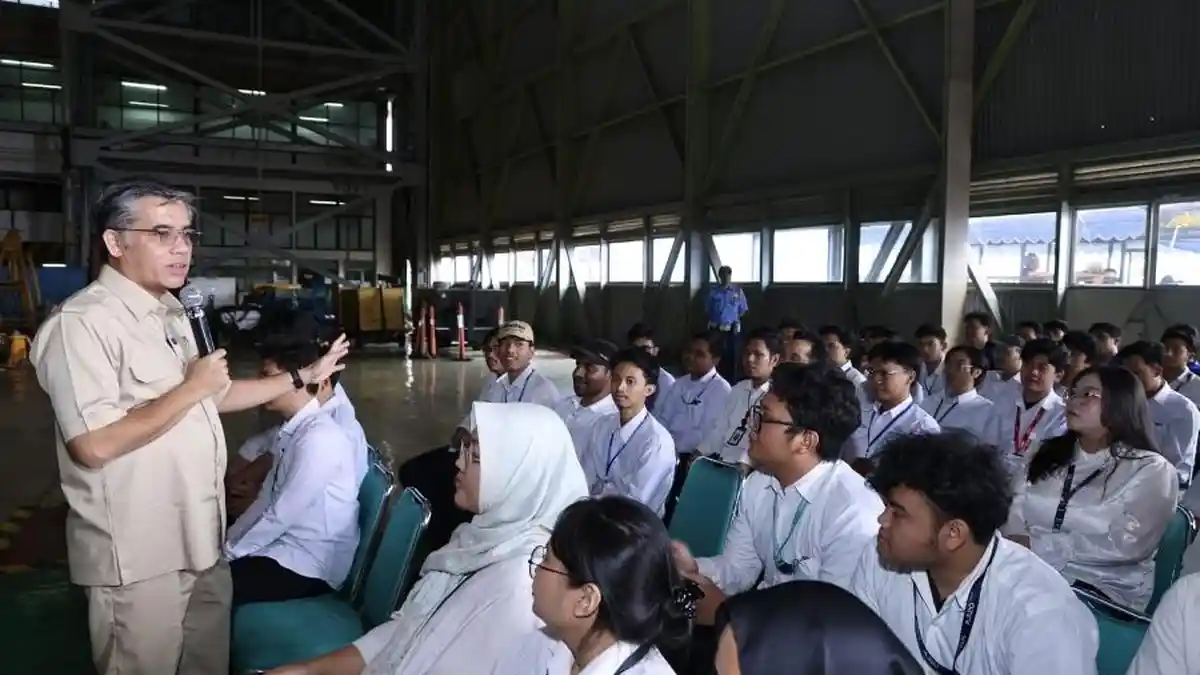 Menaker-Yassierli-Tinjau-Program-MagangHub